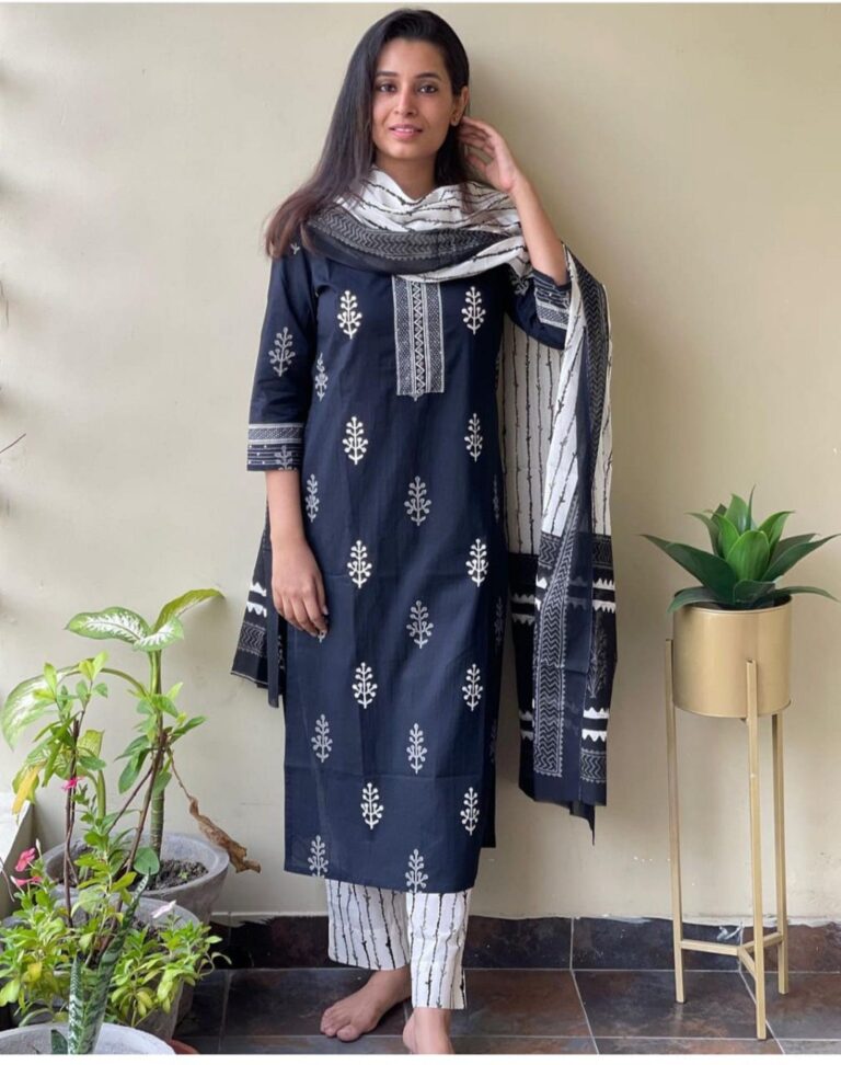 Fully Readymade_ Wedding Party Wear Indain Women Special Traditional Desingers Printed Straight Kurta, Pant With Dupatta 3 Pieces Dress Set_